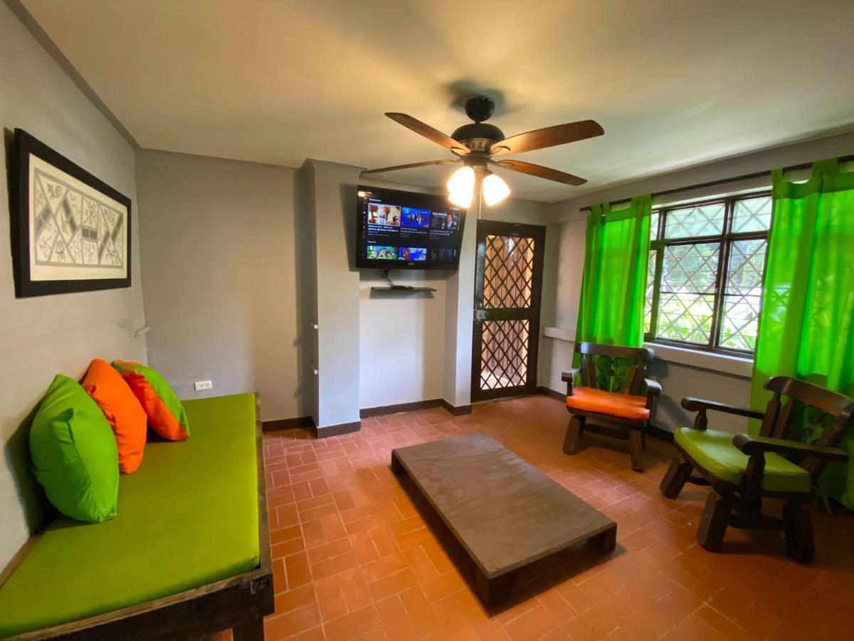 Finca Villa Chalet Del Rio Cali Farm Villa Chalet Cali River Buitenkant foto